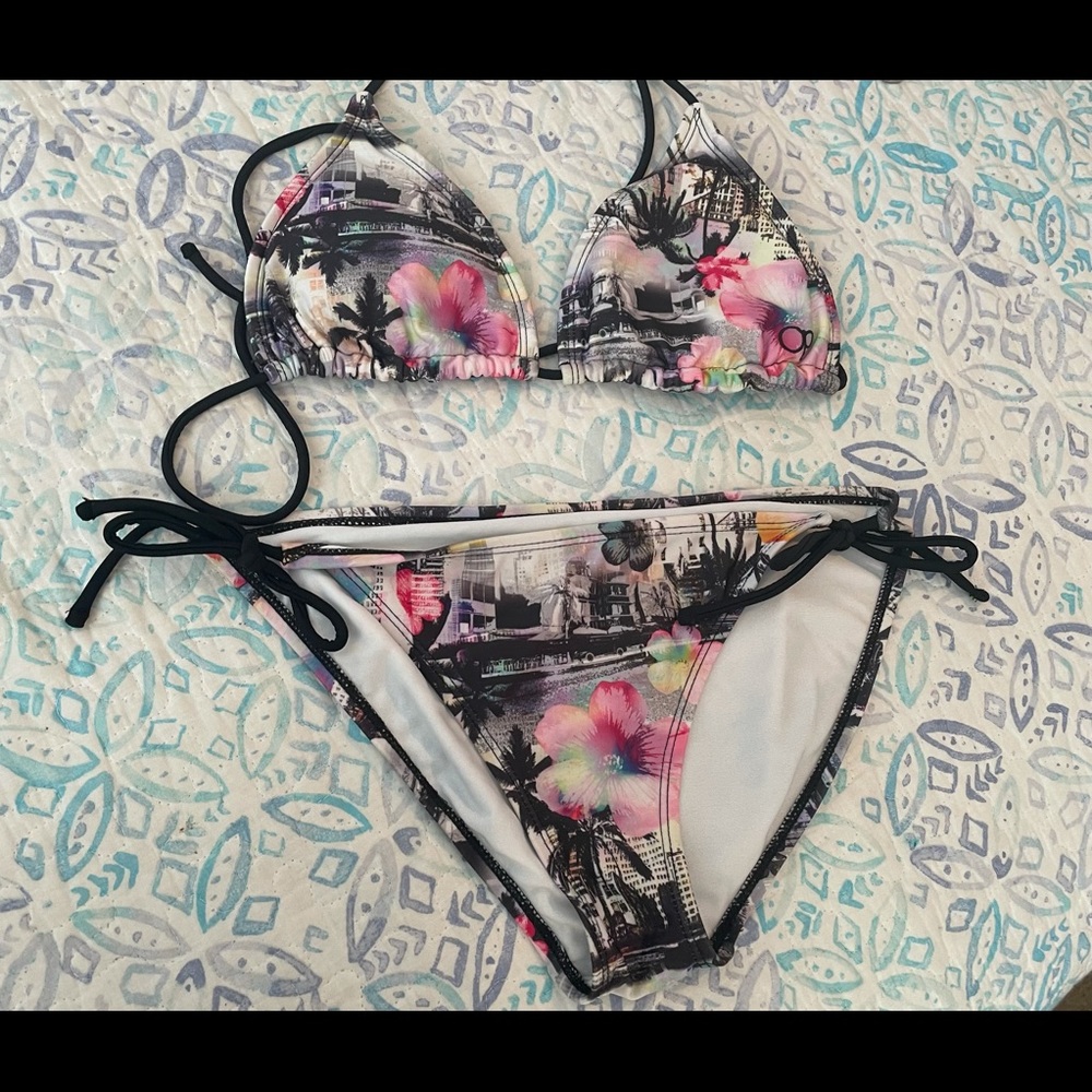 2 piece bikini set from OP
